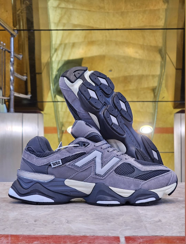نیوبالانس ۹۰۶۰ New balance 9060ساخت ویتنام وارداتی , سایز ۴۰ الی ۴۵ ، فروش عمده و تک