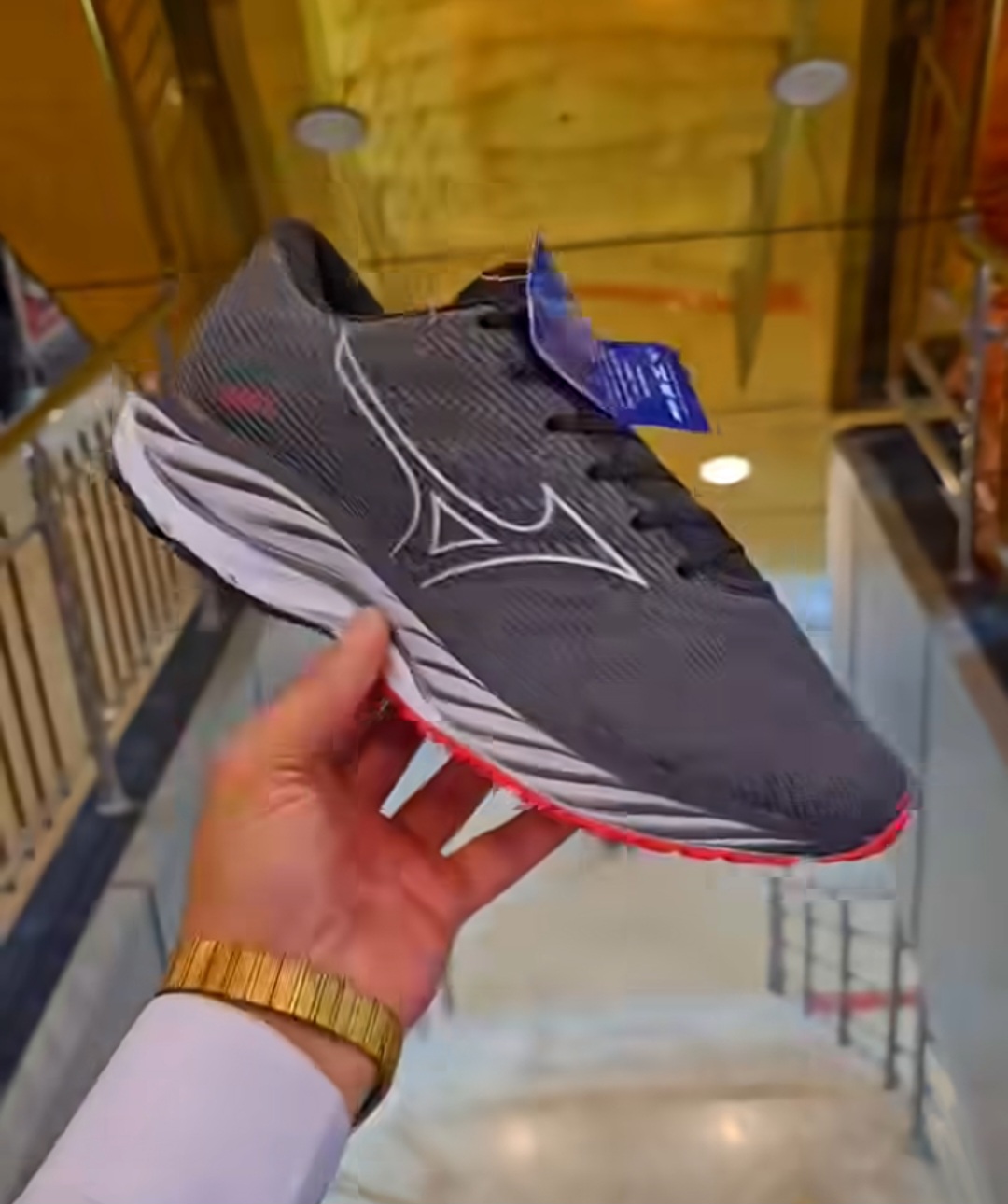 کتونی میزانو Mizuno Wave rider 27.سایز ۴۰ الی ۴۵