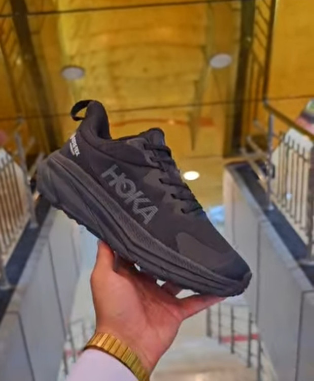 کتونی هوکا چلنجر ۷/ Hoka challenger/ساخت ویتنام/ مستر کوالیتی A/ فروش بصورت عمده و تک /سایز ۴۰ تا ۴۵ /Hoka challenger vietnam