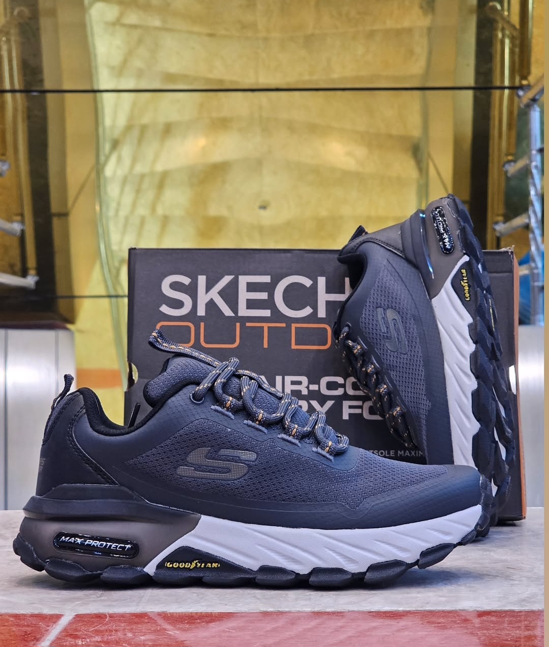 اسکیچرز مکث پروتکت/Skechers Max Protect/سایز۴۰ تا ۴۵/فروش بصورت عمده و تک