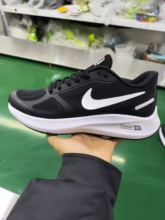 Nike guide 10 Vietnam نایکگاید ۱۰