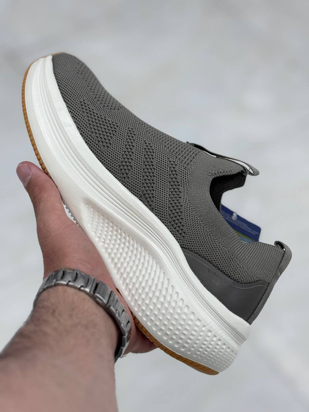 کتونی اسکیچرز اسلیپ آن بدون بند طبی و راحت ،سایز ۴۰ تا ۴۵ ضمانت کالا Skechers Go Walk