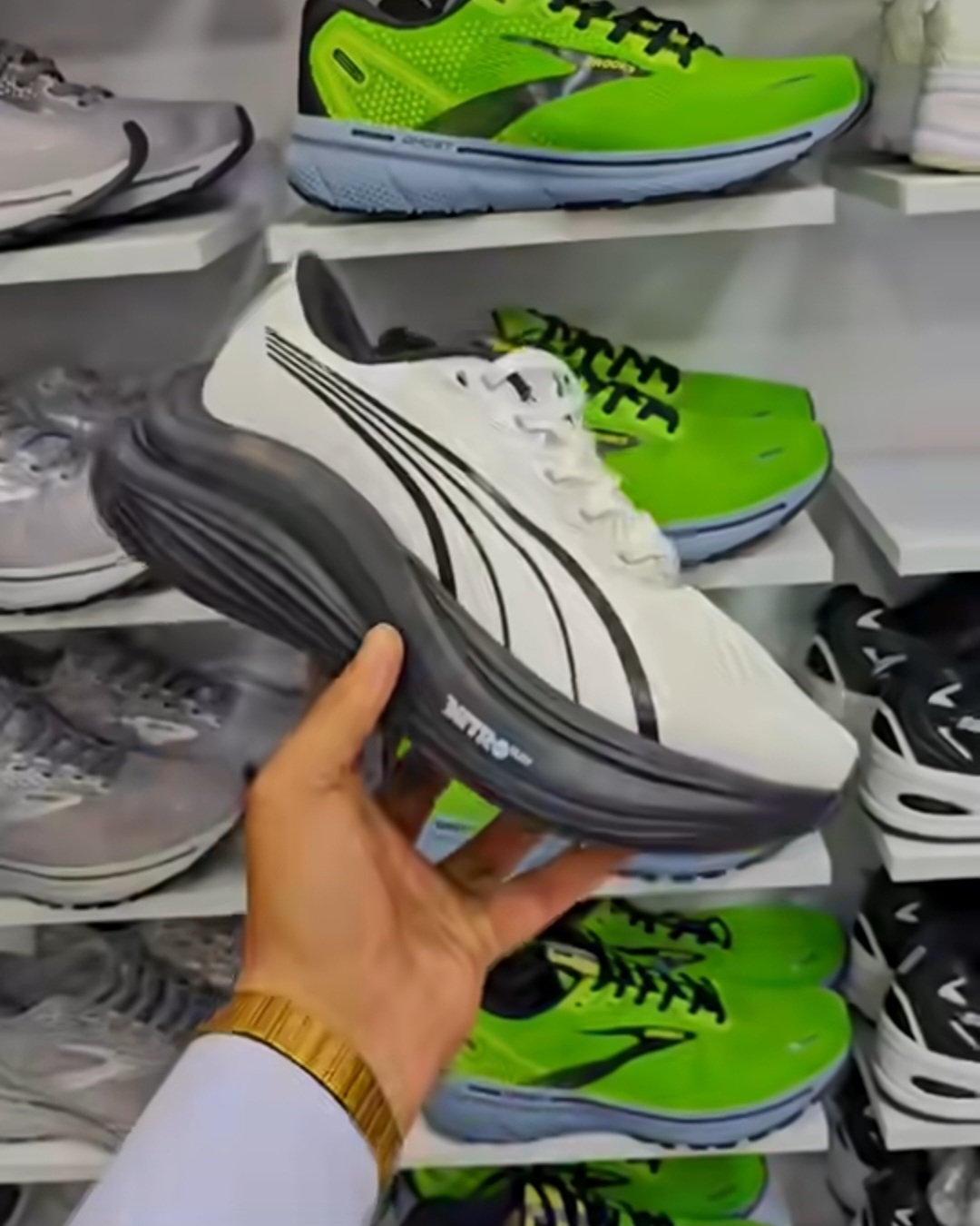 کتونی پوما نیترو Puma nitro سایز ۴۰ تا ۴۵ تضمین کیفیت