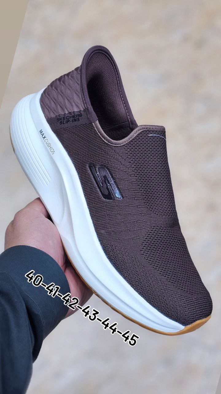 کفش اسکیچرز اسلیپ سایز ۴۰ تا ۴۵ فروش بصورت عمده و تک تضمین کیفیت کالا Skechers slip ins