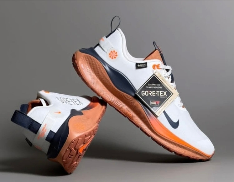 کتونی نایک گورتکس اینفینیتی فروش بصورت عمده و تک سایز ۴۰ تا ۴۵. تضمین کالا Nike React infinity Run 4 Gore_tex