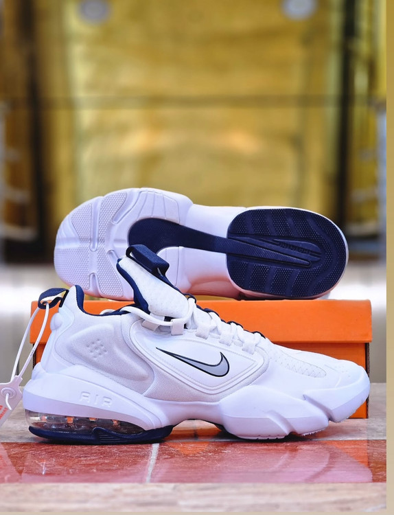 کتونی نایک ایرمکس آلفاساواچNike air max alpha savage