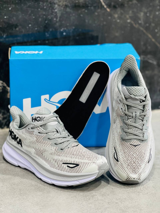 کتونی هوکا کلیفتون ۹Hoka Clifton ۹ ساخت ویتنام