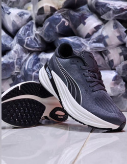 کتونی پومانیترو Puma nitro ساخت ویتنام سایز ۴۰ تا ۴۵ فروش عمده و تک