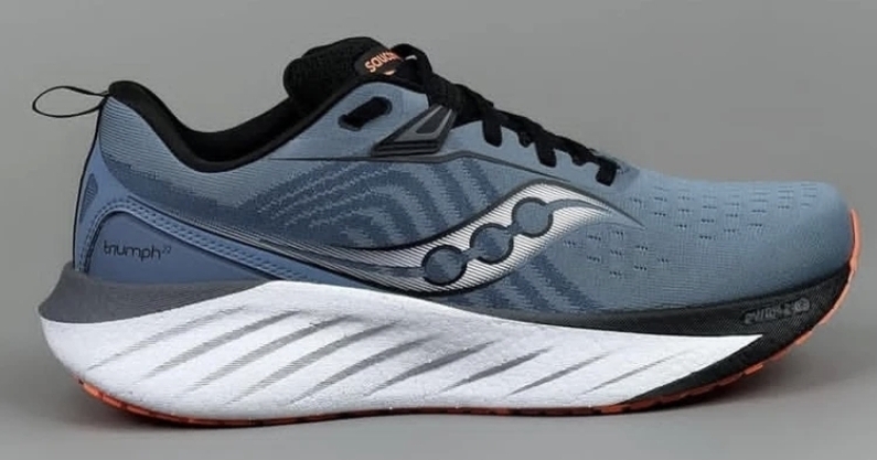کفش ساکونی تریمپ۲۲/ Saucony Triumph 22/سایز ۳۶ تا ۴۵. فروش بصورت عمده و تک .تضمین کیفیت کالا