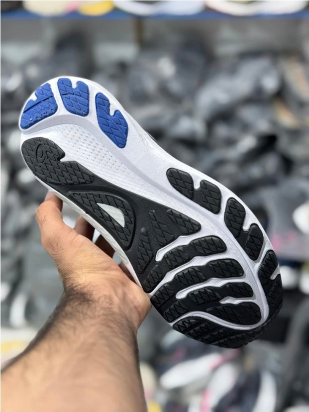 کتونی اسیکس کایانو ۳۰ Asics gel kayano 30سایز ۴۰ الی ۴۵ فروش عمده و تک .