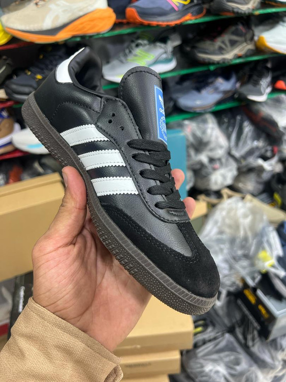 کتونی ادیداس سامبا Adidas Samba وارداتی ویتنام
