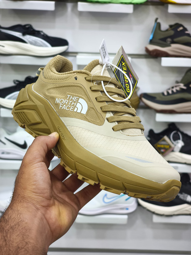 کتونی نورث فیسThe North Face VECTIV سایز ۴۰ الی۴۵ فروش عمده و تک ضمانت کالا