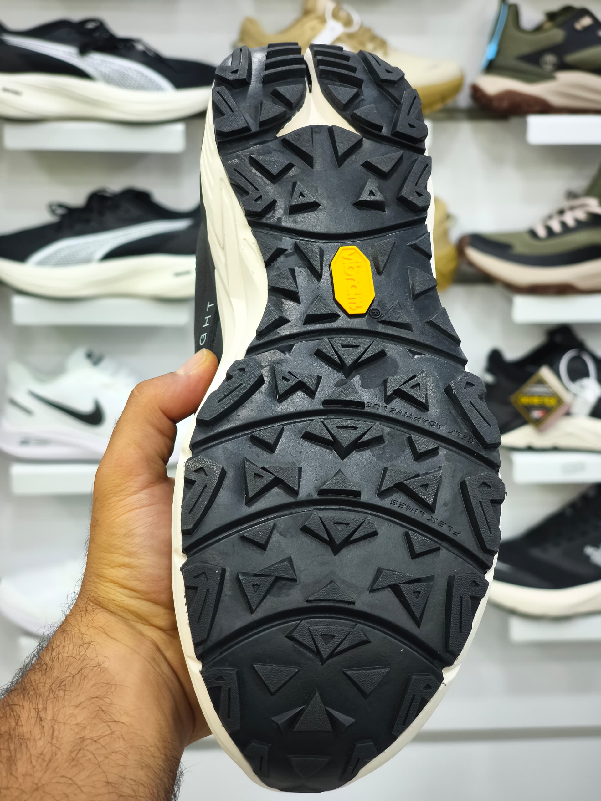 نورث فیسThe North Face VECTIV سایز ۴۰ الی۴۵ فروش عمده و تک ضمانت کالا