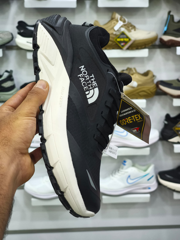 نورث فیسThe North Face VECTIV سایز ۴۰ الی۴۵ فروش عمده و تک ضمانت کالا