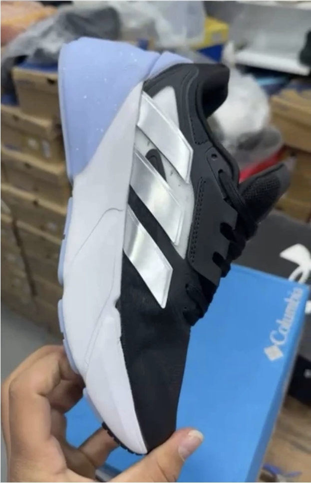 کتونی ادیداس ادیستار/Adidas Adistar ۲/ سایز ۴۰ تا ۴۵/فروش عمده و تک/ضمانت کالا