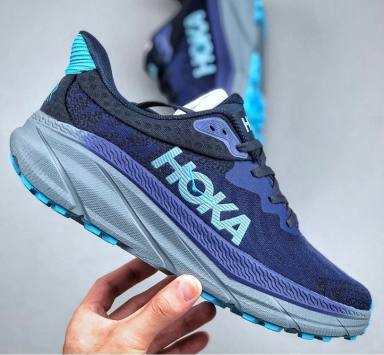 کتونی هوکا چلنجرHoka challenger ساخت ویتنام/