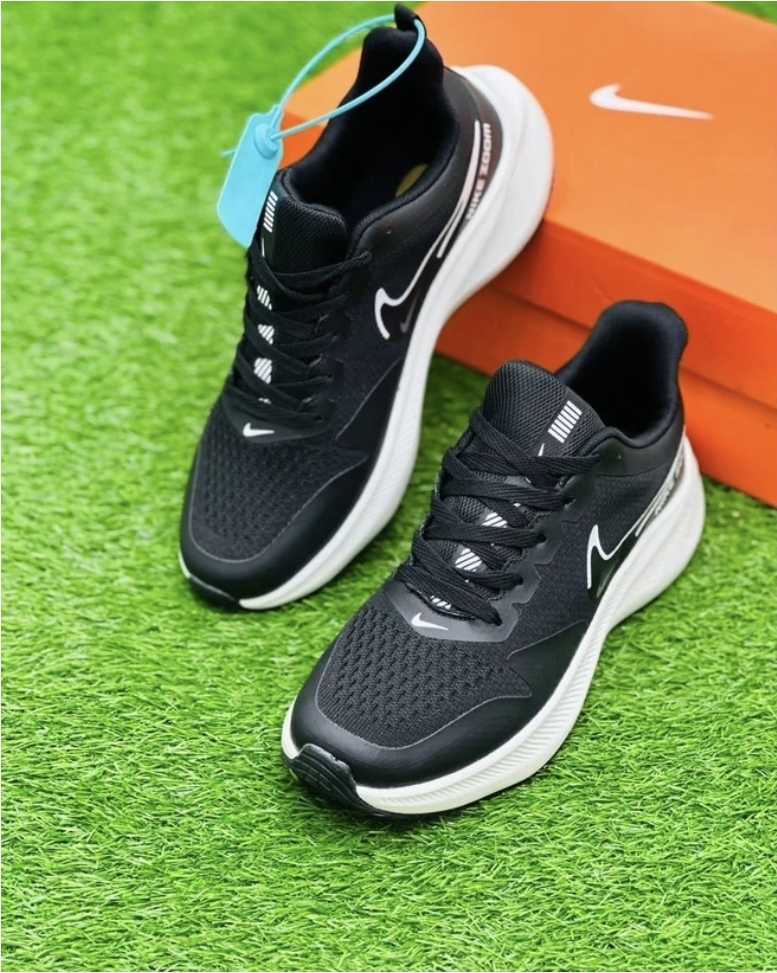 کفش نایک ایر زوم/nike air zoom سایز ۴۰تا ۴۵ فروش عمده و تک ضمانت کالا