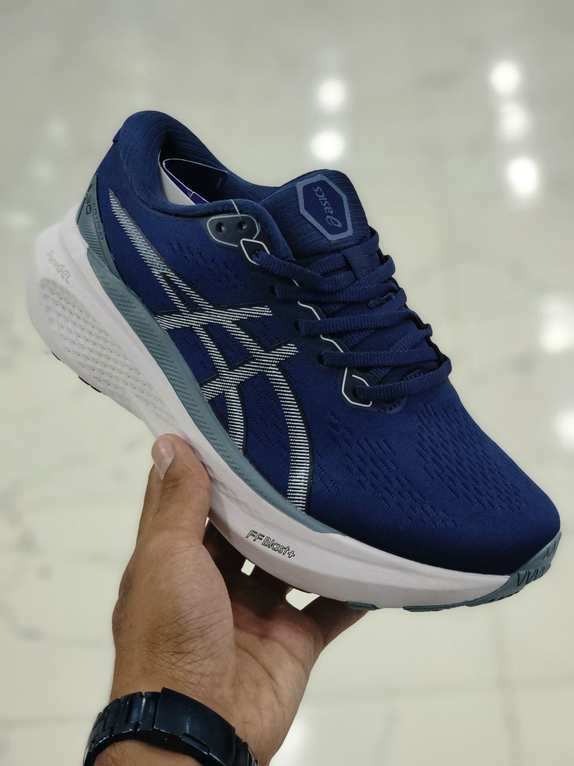 کتونی اسیکس کایانو ۳۰ (ASICS Kayano 30)ساخت ویتنام وارداتی سایز۴۰الی۴۵/فروش عمده و تک/ضمانت کالا