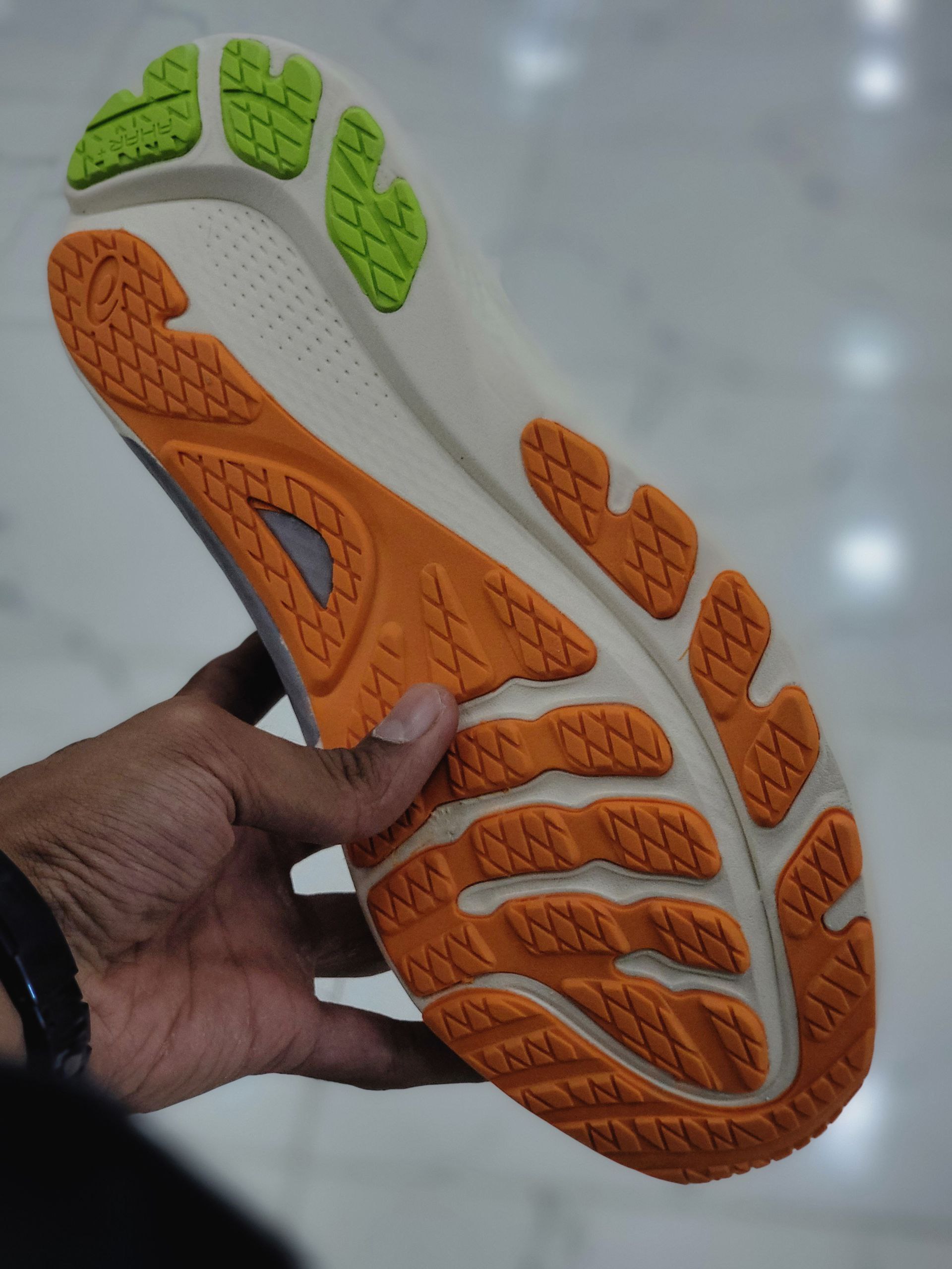کفش اسیکس کایانو ۳۰ (ASICS Kayano 30)ساخت ویتنام وارداتی سایز۴۰الی۴۵/فروش عمده و تک/تضمین کیفیت
