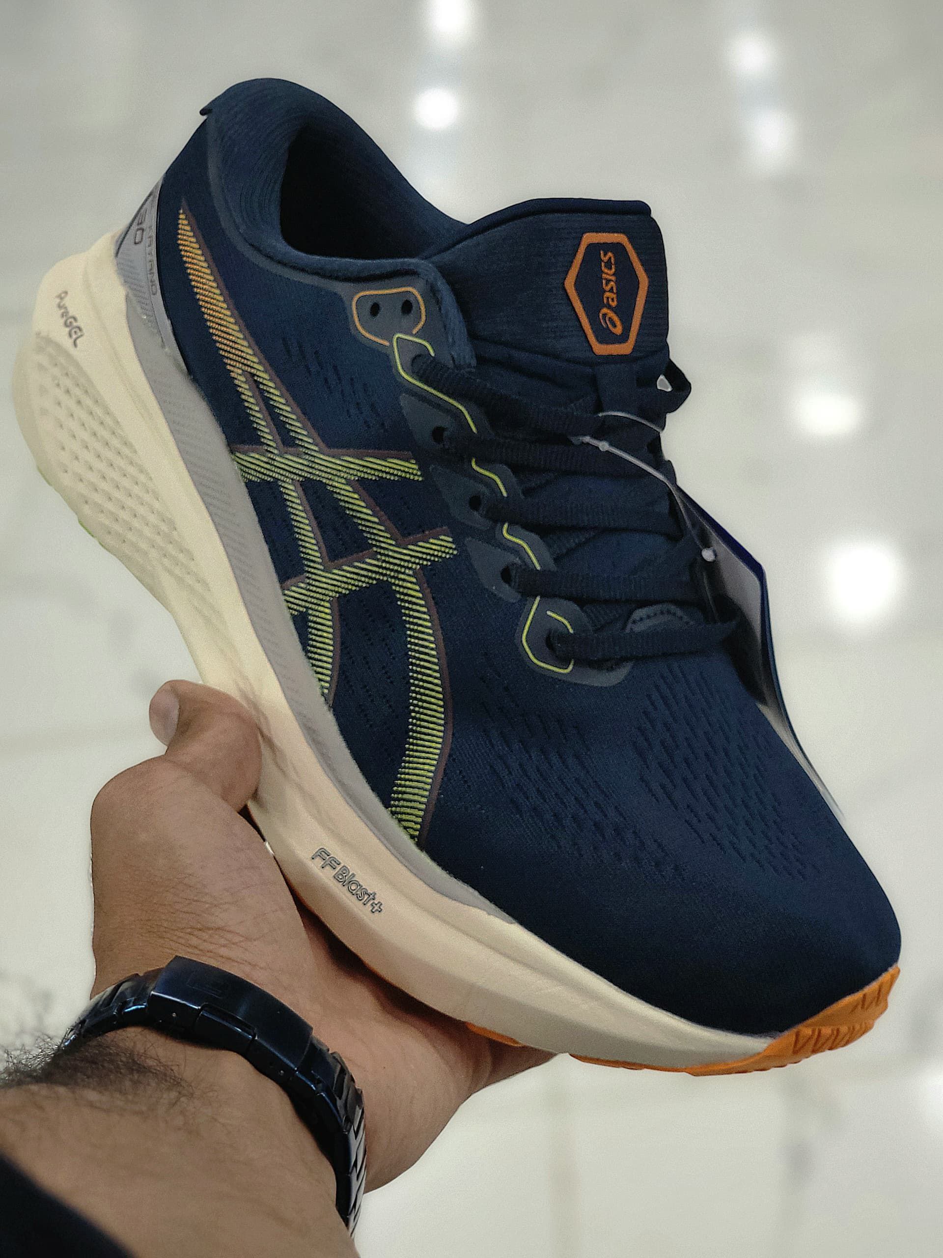 کفش اسیکس کایانو ۳۰ (ASICS Kayano 30)ساخت ویتنام وارداتی سایز۴۰الی۴۵/فروش عمده و تک/تضمین کیفیت