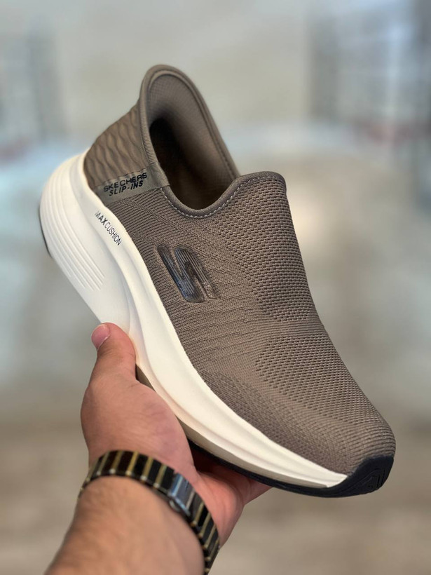 خرید اسکیچرزاسلیپ Skechers slip ins ساخت ویتنام سایز ۴۰ تا ۴۵ فروش بصورت عمده و تک