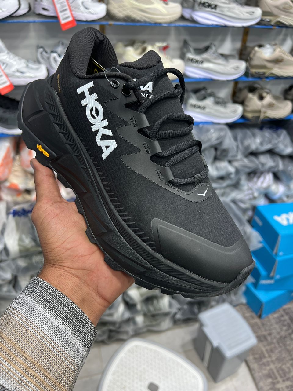 کتونی هوکا اسکای لاین گورتکس/Hoka Skyline-Float X Gore-Tex/ساخت ویتنام