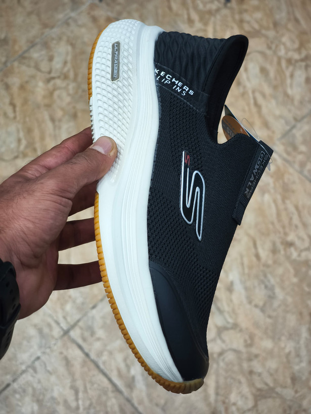 کتونی اسکیچرز مسترکوالیتی/سایز ۴۰ تا ۴۵/Skechers Slip Ins / فروش عمده و تک