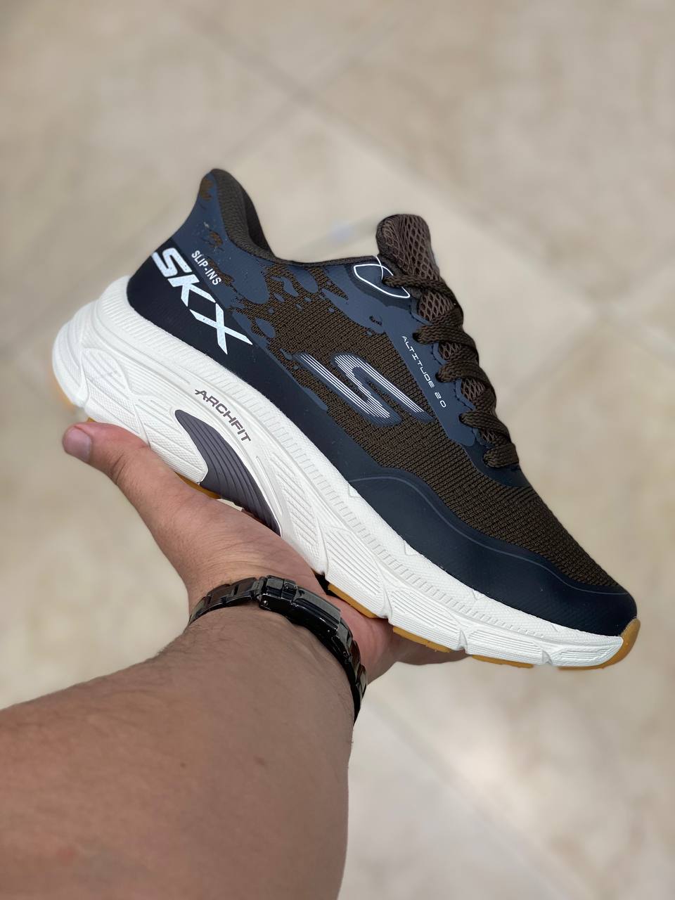 کتونی ویتنامی اسکیچرز آرچ فیتSkechers Archfit Slip-ins ساخت ویتنام