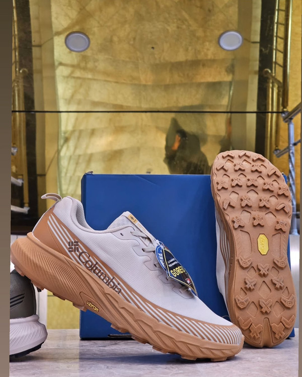 کتونی تراکینگ کلمبیا /Columbia GORE-TEX Vietnam