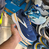 Brooks Adrenaline GTS 23 Vietnamبروکس آدرنالین ۲۳