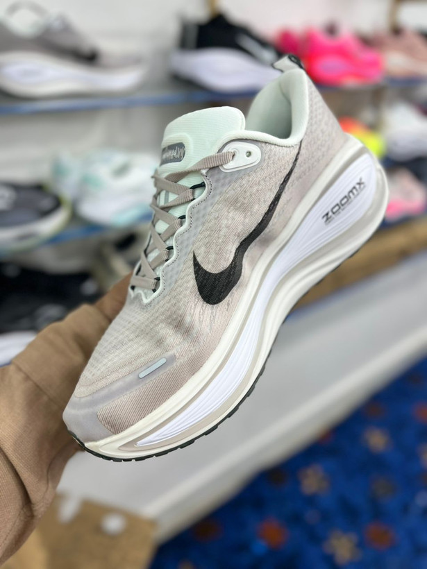 کتونی نایک زوم/Nike Zoom/سایز ۴۰ الی ۴۵/فروش عمده و تک/ضمانت کالا