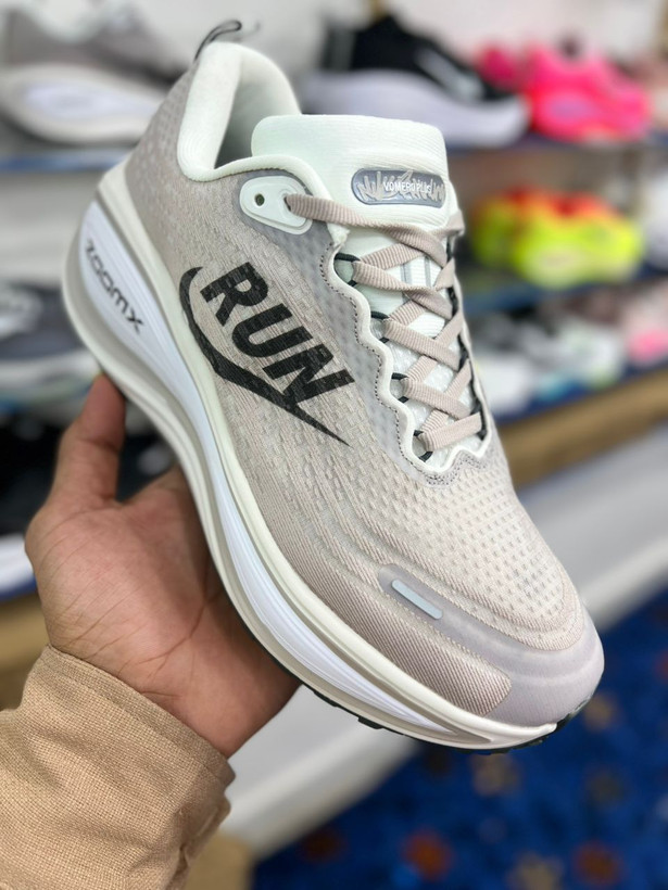 کتونی نایک زوم/Nike Zoom/سایز ۴۰ الی ۴۵/فروش عمده و تک/ضمانت کالا