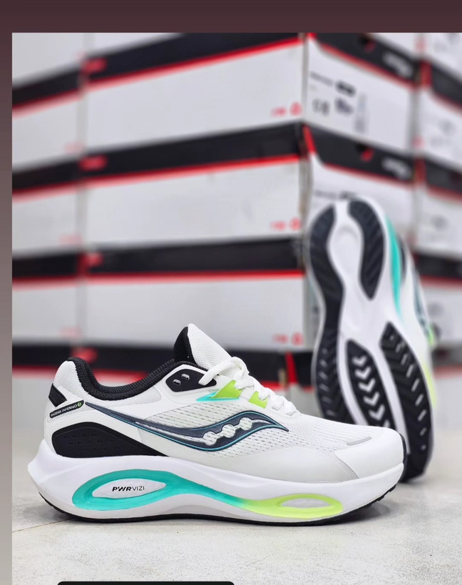 کتونی ساکونی مدل فونیکس اینفرنو ۳/Saucony phoenix inferno 3 /سایز ۴۰ تا ۴۵ / فروش بصورت عمده وتک/ ساخت ویتنام