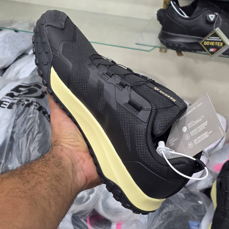 کفش ریبوک Reebok Trailgrip GORE_TEX /ساخت ویتنام/سایز ۴۰ تا ۴۵/کوهنوردی ، طبیعتگردی/فروش عمده و تک