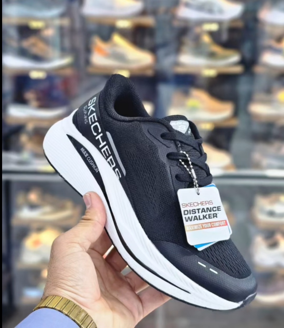 کفش اسکیچرز نرم و سبک و راحت/Skechers Slip-ins Max Cushioning/ساخت ویتنام /سایز ۳۷تا۴۰/فروش بصورت عمده و تک
