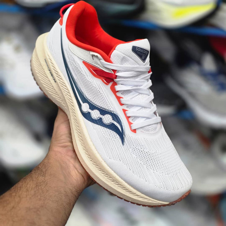 کتونی ساکونی تریمپ ۲۱/Saucony Triumph 21/ساخت ویتنام /سایز۴۰الی ۴۵/ فروش بصورت عمده و تک