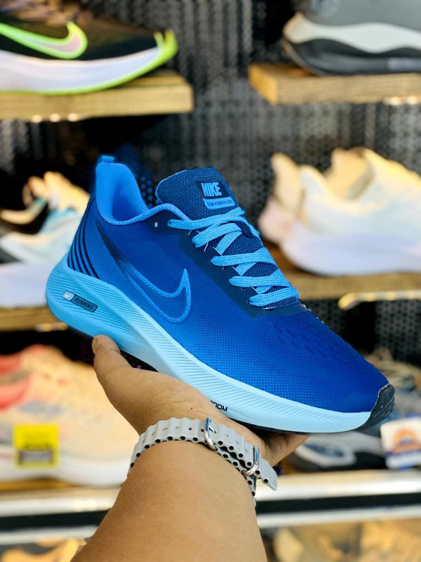 کتونی نایک زوم / nike zoom / ساخت ویتنام/ضمانت کیفیت / تکی و عمده / سایز ۴۰ تا ۴۵