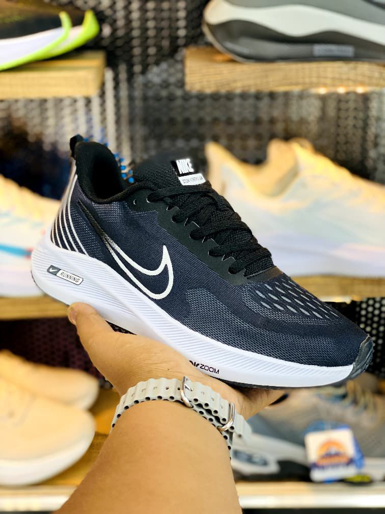 کفش نایک زوم / nike zoom / ساخت ویتنام/ضمانت کیفیت / تکی و عمده / سایز ۴۰ تا ۴۵