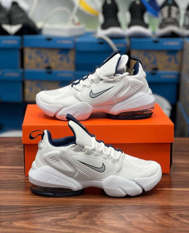 کتونی نایک ایرمکس آلفاساواچNike air max alpha savage