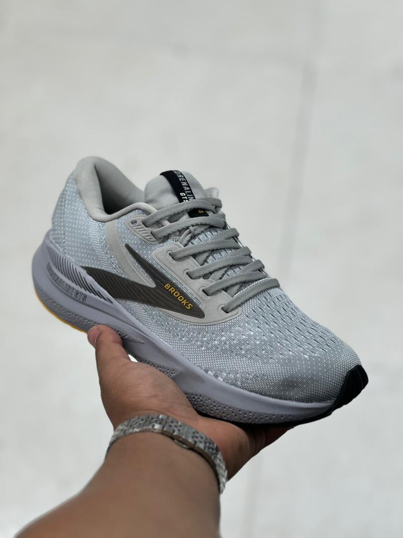 کتونی بروکس آدرنالین جی تی اس24/24 Brooks Adrenaline GTS/ساخت ویتنام/فروش عمده و تک /ضمانت کالا/