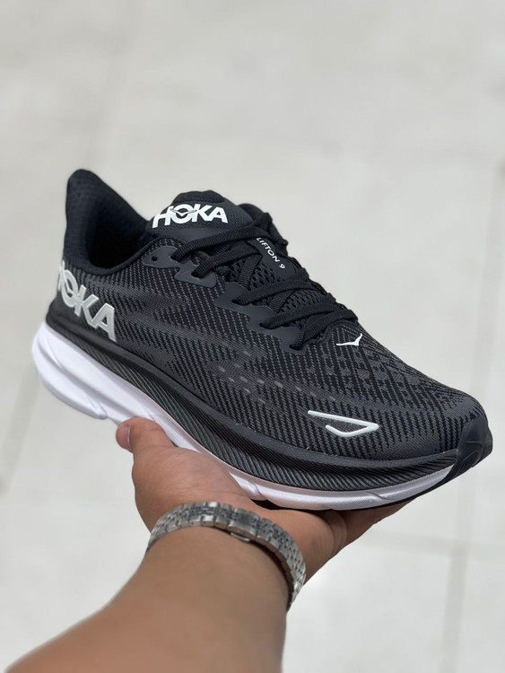 کتونی هوکا کلیفتون ۹Hoka Clifton ۹ ساخت ویتنام