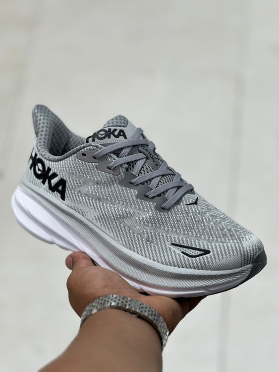 کتونی هوکا کلیفتون ۹Hoka Clifton ۹ ساخت ویتنام