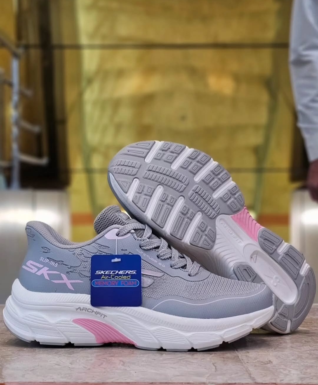 کتونی اسکیچرز اسلیپ آن /Skechers Slip-ins