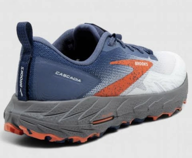 کتونی بروکس کاسکادیا 17/ Brooks Cascadia 17 /ساخت ویتنام/ سایز 40 تا 45 / فروش عمده و تک