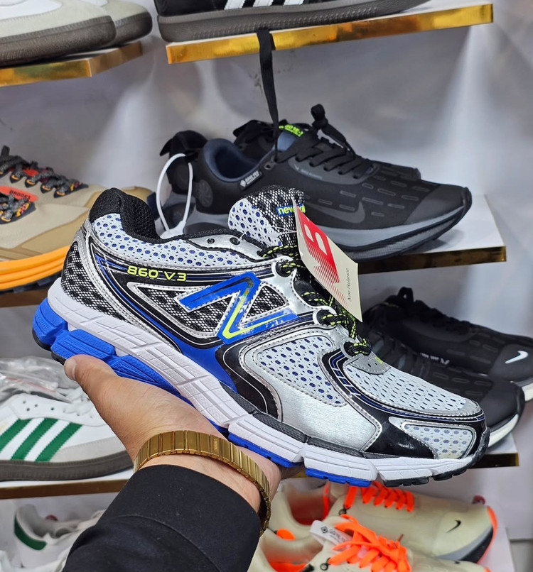 کتونی نیوبالانس ۸۶۰ New balance 860 v3 ساخت ویتنام.تور درشت سایز ۴۰ تا ۴۵ فروش بصورت عمده و تک