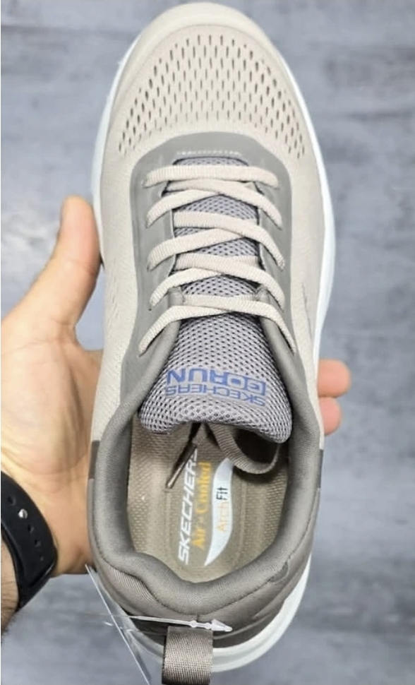 کتونی اسکیچرز مکس کوشن Skechers Max cushioning ساخت ویتنام مموری فوم سبک و طبی و راحت سایز 40الی45 فروش عمده و تک