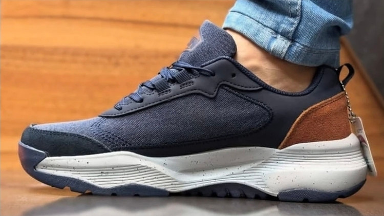 اسکیچرز آرچ فیتSkechers Archfit ساخت ویتنام سایز۴۰ تا ۴۵ .فروش بصورت عمده و تک