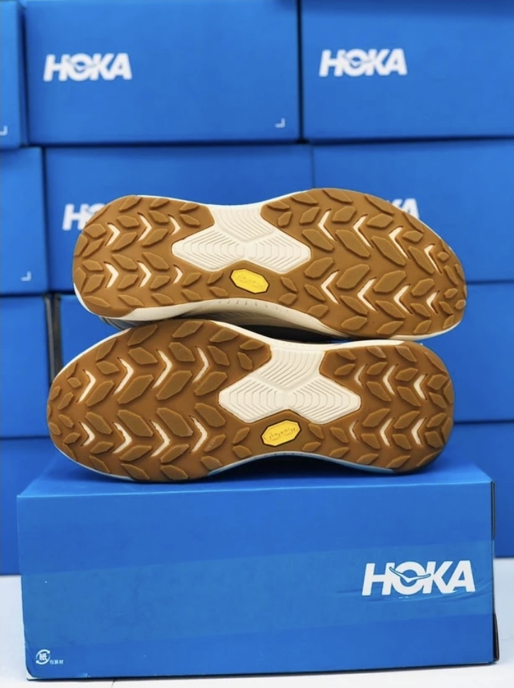 هوکا ترانسپورتHoka Transport ساخت ویتنام گورتکس ضد آب سایز۴۰ تا ۴۵، فروش بصورت عمده و تک