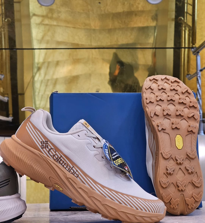 کتونی تراکینگ کلمبیا /Columbia GORE-TEX Vietnam