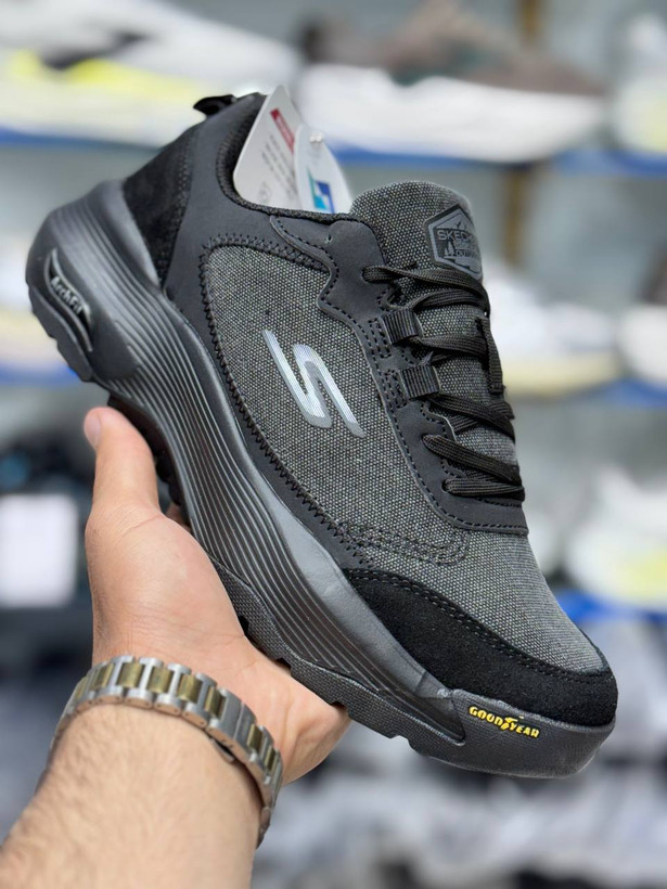 کتونی اسکیچرز آرچ فیتSkechers Archfit ساخت ویتنام سایز۴۰ تا ۴۵ .فروش بصورت عمده و تک.